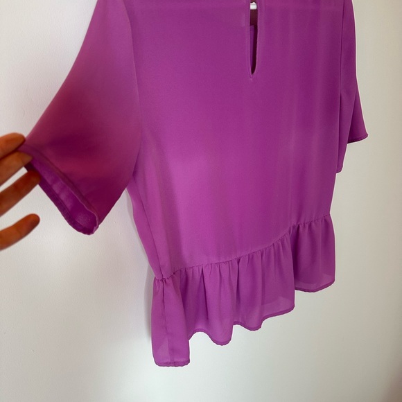 Banana Republic peplum top - Picture 3 of 9